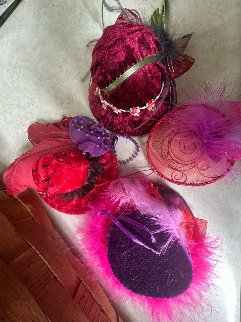 Red Hat Society Assorted Feathered Mini Fascinator Ornaments - Pink & Purple